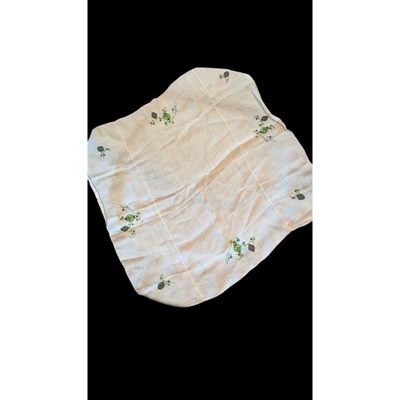 Vintage Hand-Embroidered Linen Tablecloth Floral grabbcire Estate square - Picture 2 of 7